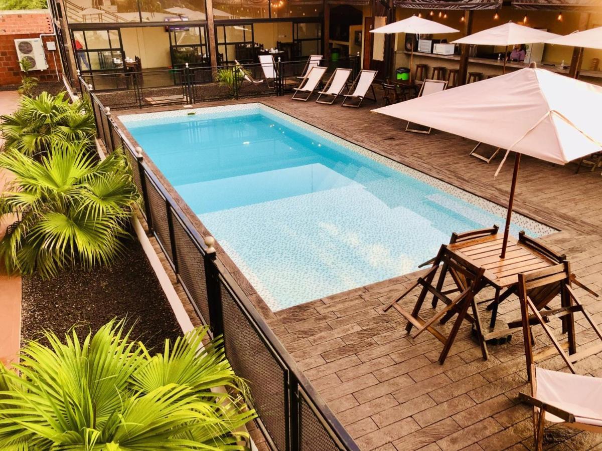 Hotel Alma Pura Puerto Iguazu Exterior photo