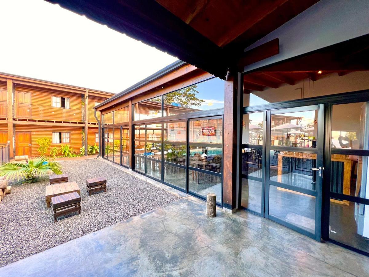 Hotel Alma Pura Puerto Iguazu Exterior photo